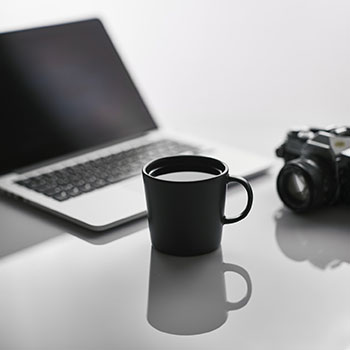 娱乐圈八卦吃瓜解说文案,揭秘明星幕后秘闻，吃瓜群众狂欢时刻！